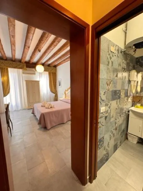 Apartamento Vivere Venezia - Cozy Accommodations In The Heart Of Venecia