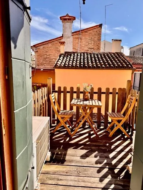 Apartamento Vivere Venezia - Cozy Accommodations In The Heart Of Venecia Italia