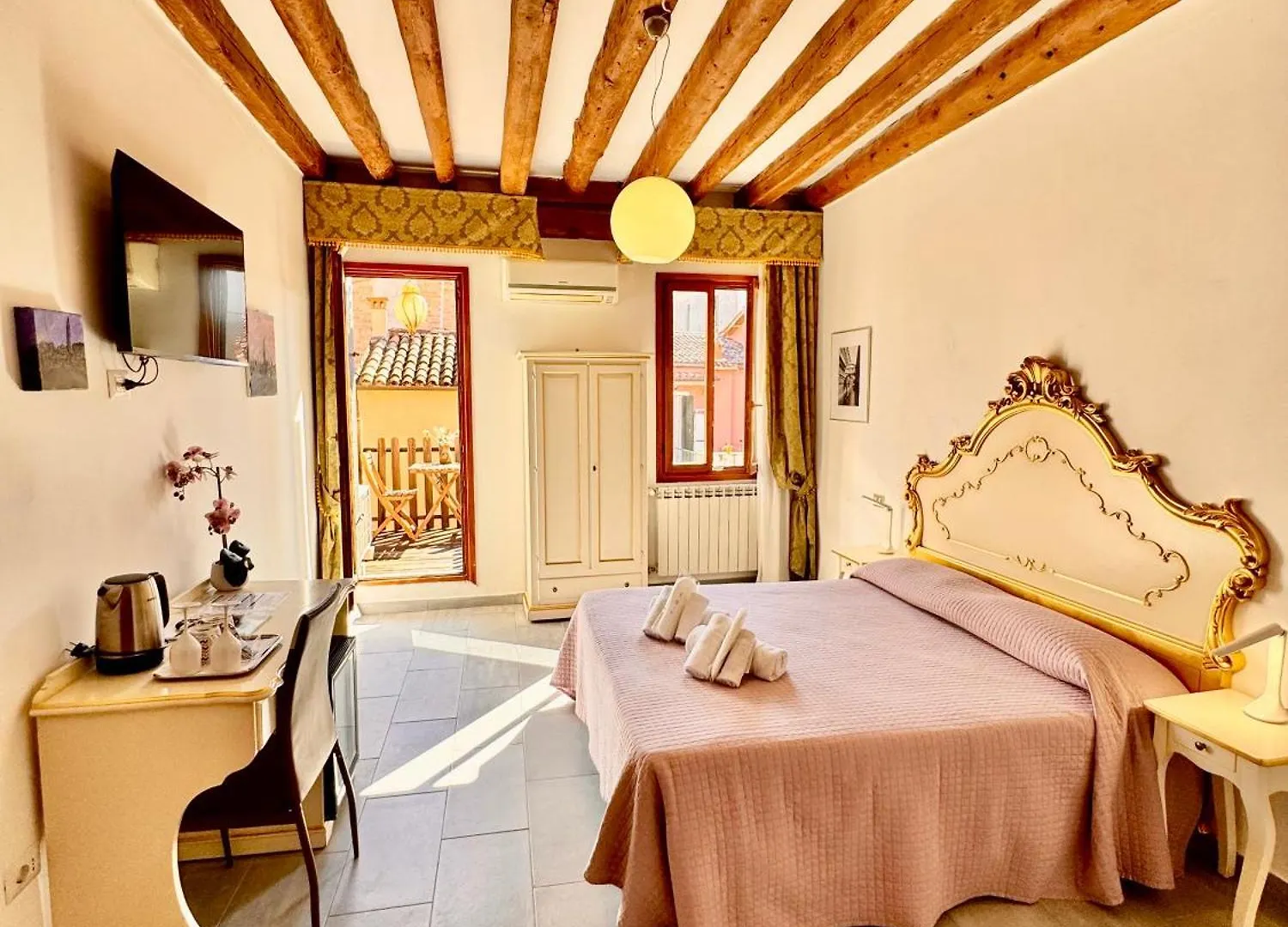 Apartamento Vivere Venezia - Cozy Accommodations In The Heart Of Venecia Italia