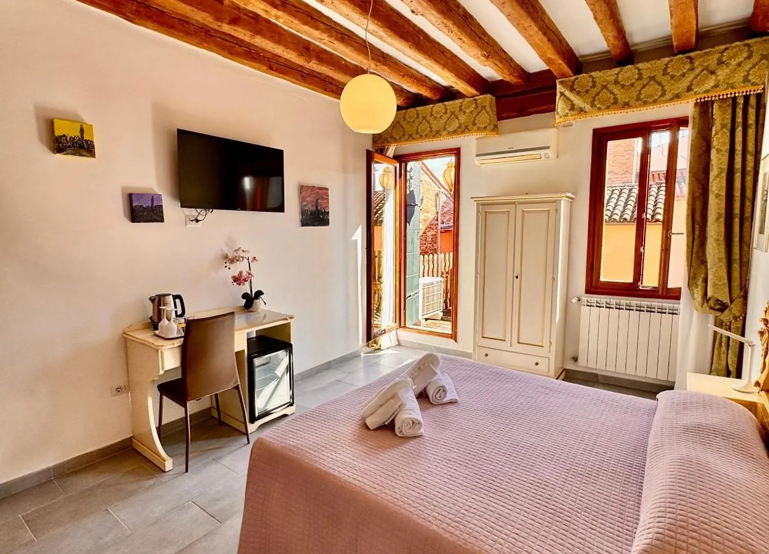 Apartamento Vivere Venezia - Cozy Accommodations In The Heart Of Venecia Italia